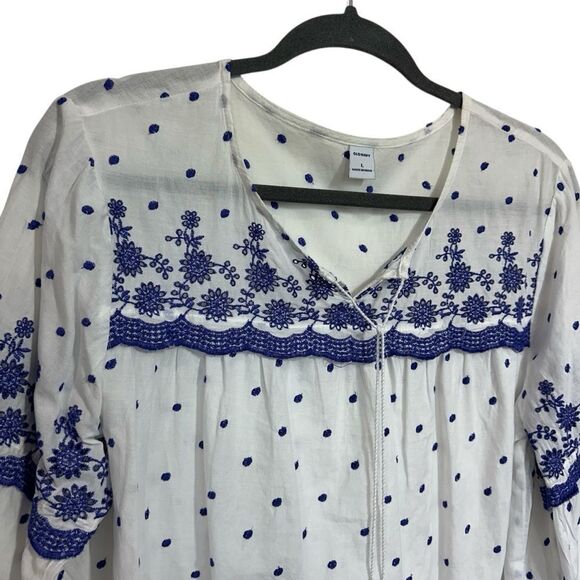 Old Navy Embroidered Swiss Dot Summer Casual Pop Over Blouse, Large - Picture 2 of 10